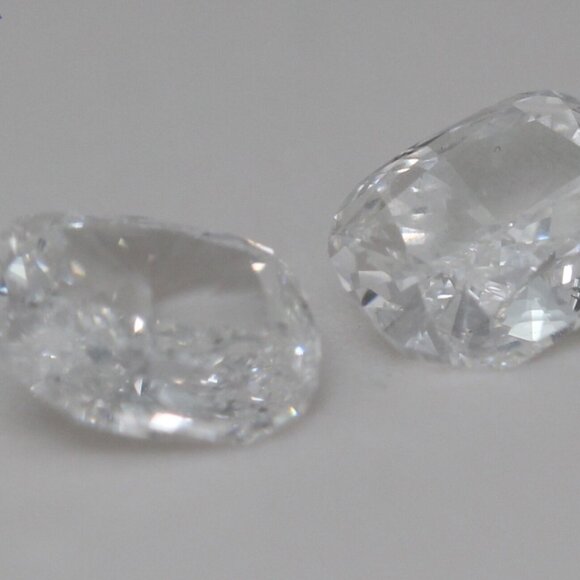 Cushion Natural Diamond Studs 14K Yellow Gold (1.67 Ct F Vs1) C54200049 - Picture 5 of 6